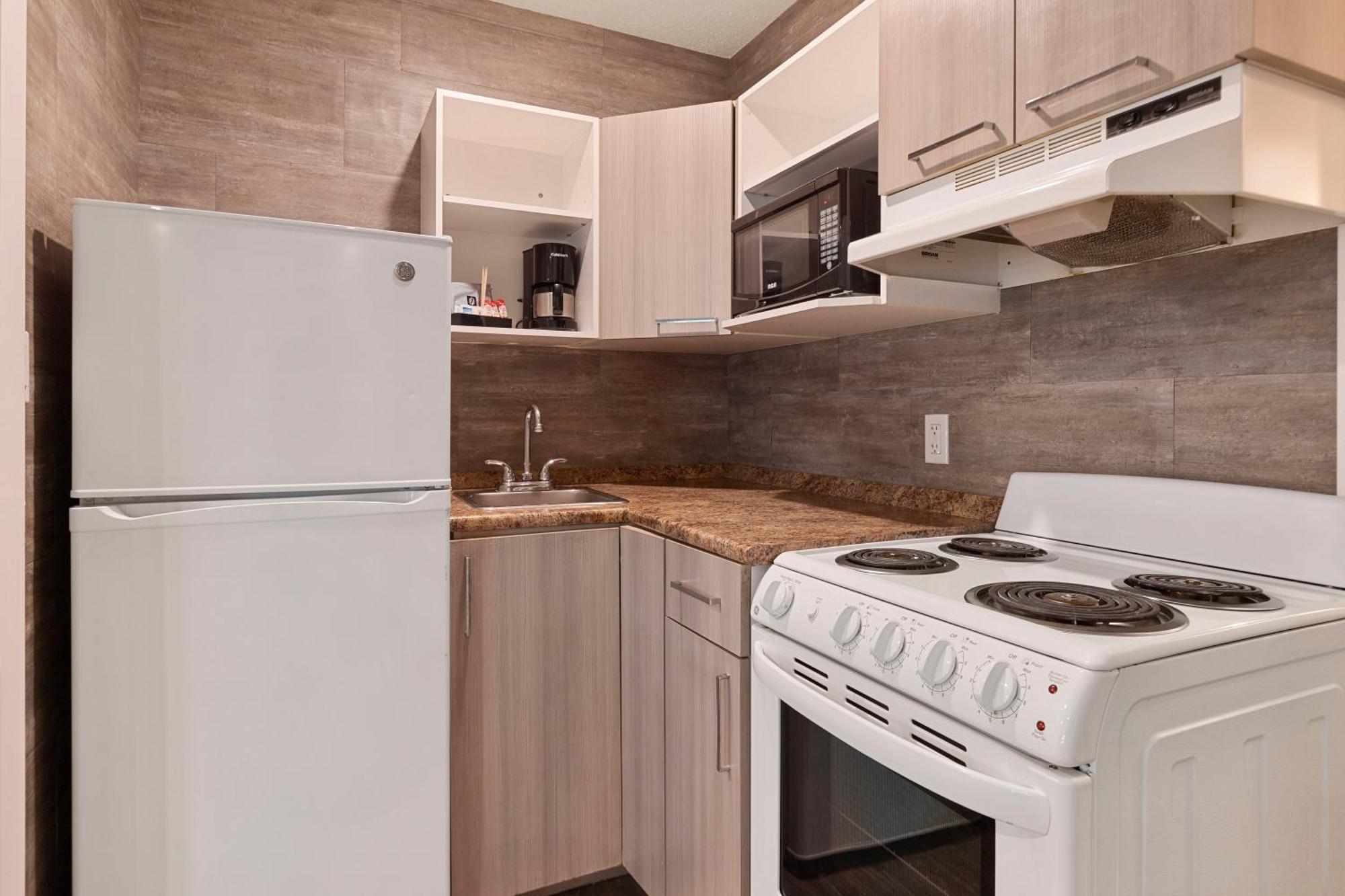 Oasis Inn Kelowna Dış mekan fotoğraf