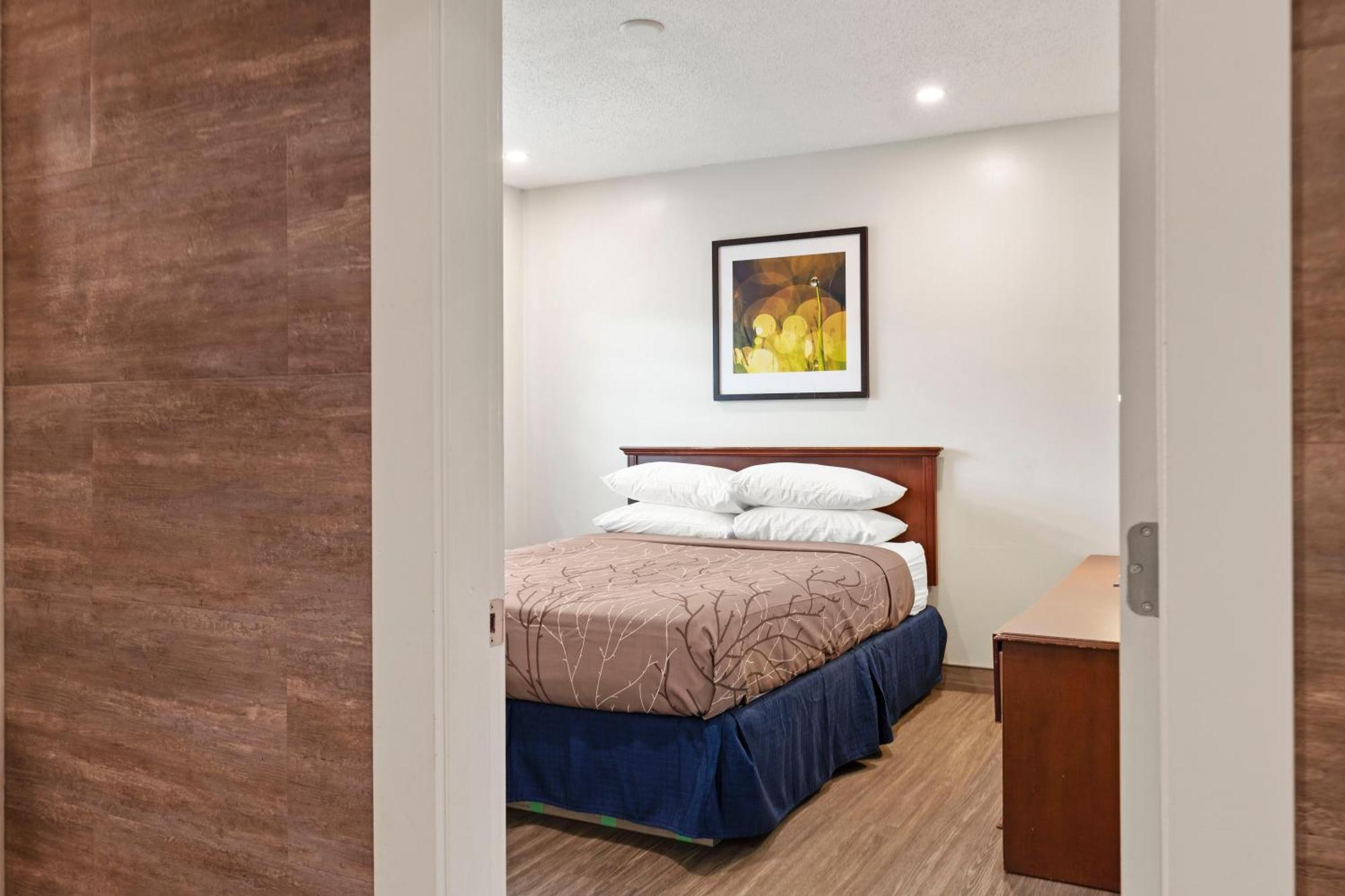 Oasis Inn Kelowna Dış mekan fotoğraf