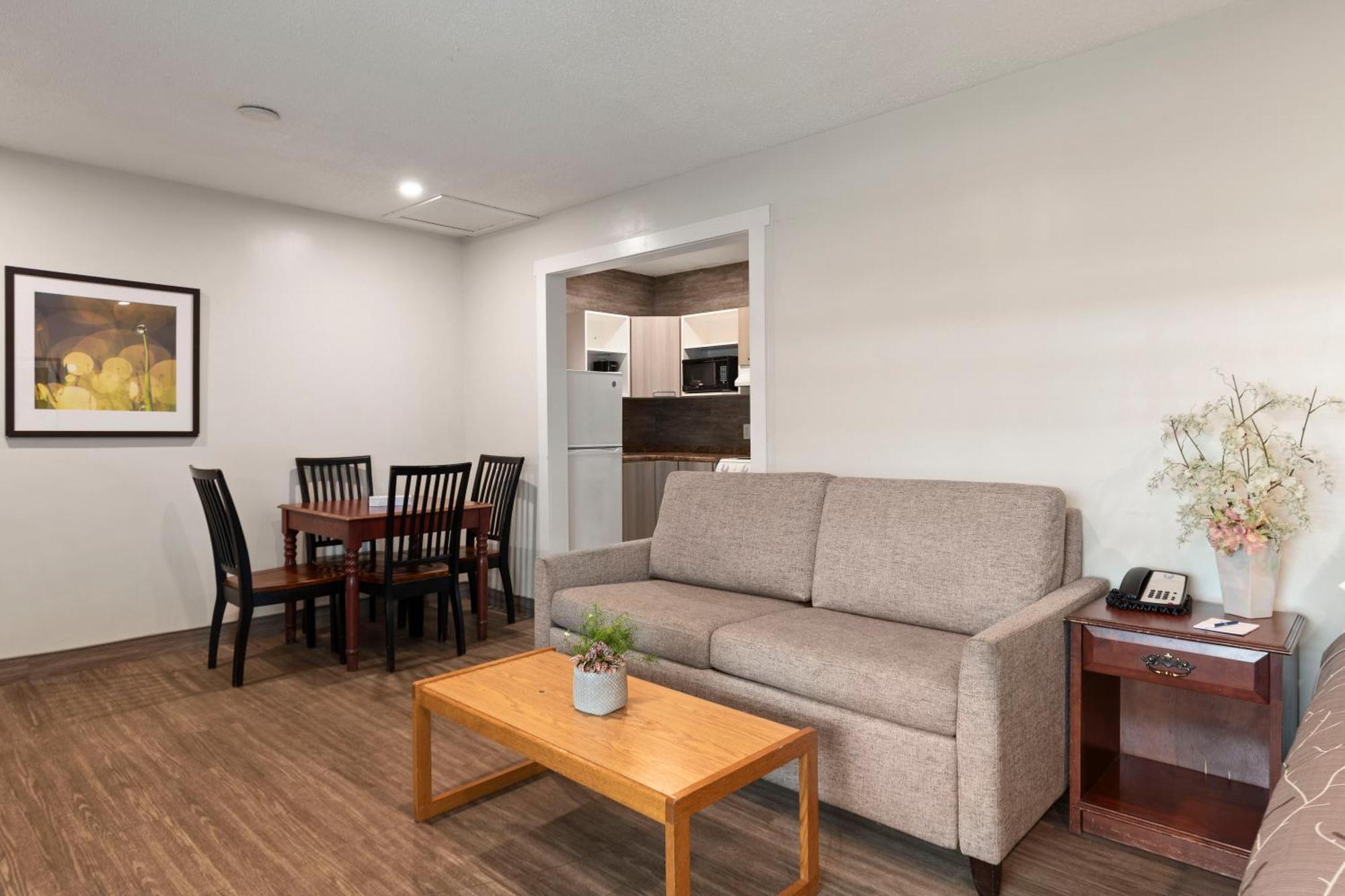 Oasis Inn Kelowna Dış mekan fotoğraf